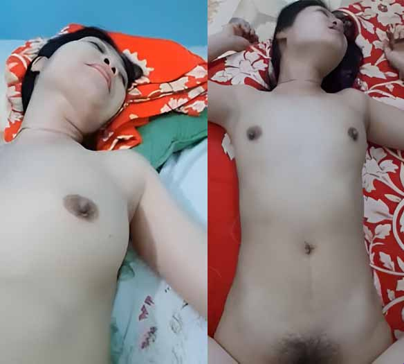 Gadis pesawat mendambakan cinta....